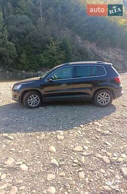 Внедорожник / Кроссовер Volkswagen Tiguan 2009 в Львове