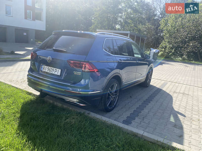 Внедорожник / Кроссовер Volkswagen Tiguan 2018 в Львове