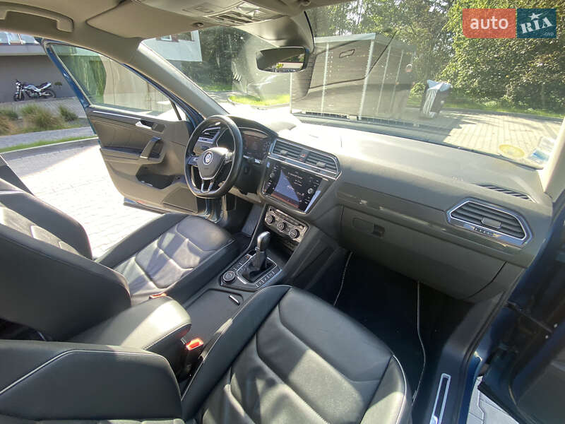 Внедорожник / Кроссовер Volkswagen Tiguan 2018 в Львове