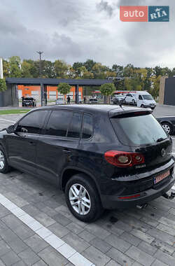 Внедорожник / Кроссовер Volkswagen Tiguan 2009 в Луцке