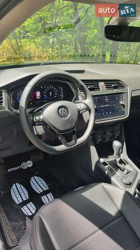 Внедорожник / Кроссовер Volkswagen Tiguan 2020 в Киеве