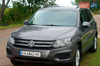 Позашляховик / Кросовер Volkswagen Tiguan 2013 в 