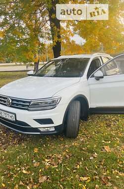 Внедорожник / Кроссовер Volkswagen Tiguan 2017 в Кривом Роге