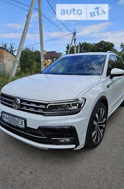 Внедорожник / Кроссовер Volkswagen Tiguan 2019 в Кропивницком