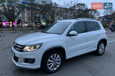 Volkswagen Tiguan 2016