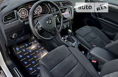 Внедорожник / Кроссовер Volkswagen Tiguan 2018 в 