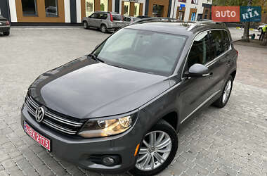 Внедорожник / Кроссовер Volkswagen Tiguan 2014 в 