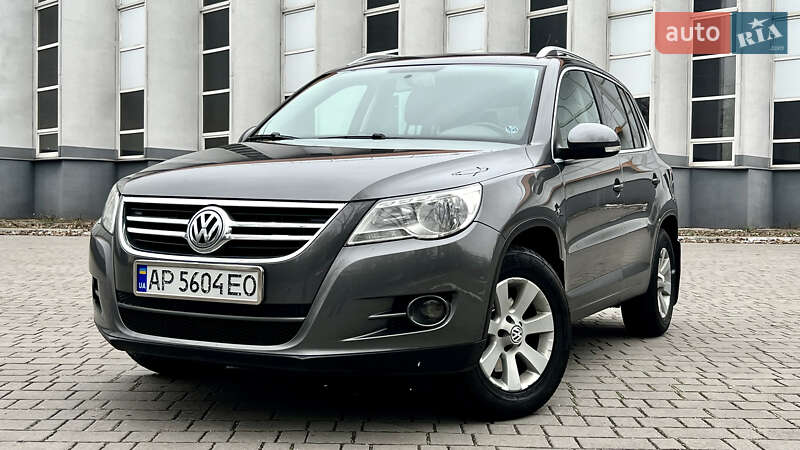 Внедорожник / Кроссовер Volkswagen Tiguan 2011 в Запорожье