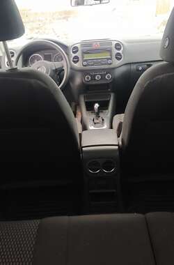 Внедорожник / Кроссовер Volkswagen Tiguan 2010 в Виньковцах