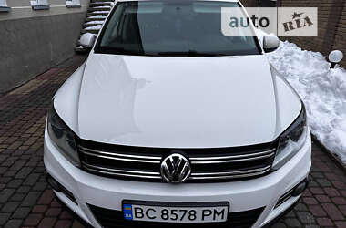 Позашляховик / Кросовер Volkswagen Tiguan 2012 в Бродах