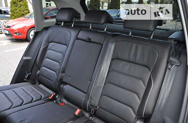 Внедорожник / Кроссовер Volkswagen Tiguan 2022 в 