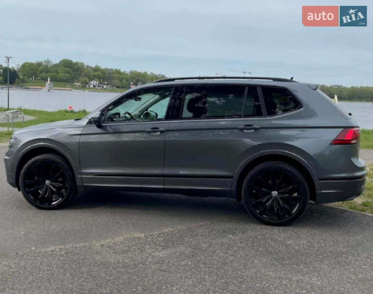 Внедорожник / Кроссовер Volkswagen Tiguan 2019 в Тернополе
