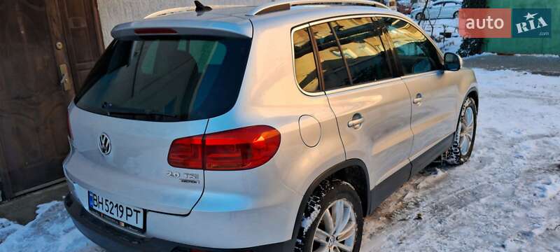 Внедорожник / Кроссовер Volkswagen Tiguan 2012 в Одессе