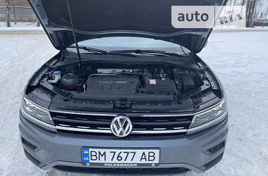 Внедорожник / Кроссовер Volkswagen Tiguan 2018 в Лебедине