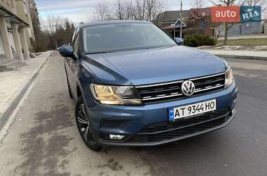 Внедорожник / Кроссовер Volkswagen Tiguan 2019 в 