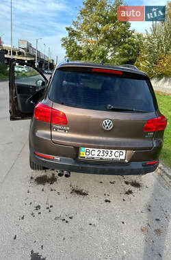 Volkswagen Tiguan 2012