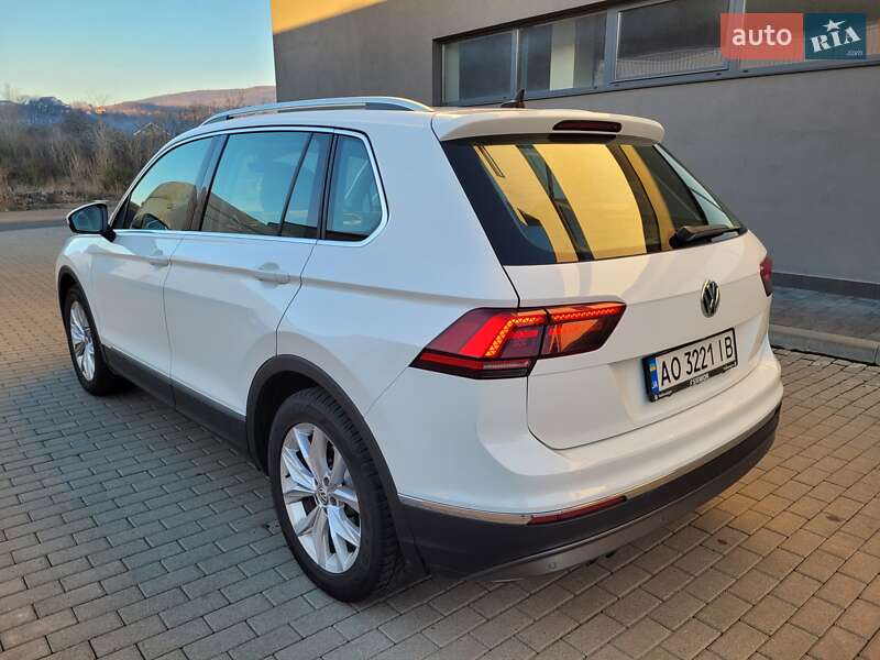 Внедорожник / Кроссовер Volkswagen Tiguan 2019 в Мукачево