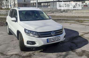 Внедорожник / Кроссовер Volkswagen Tiguan 2012 в Кропивницком