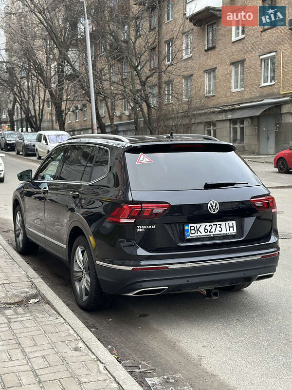 Внедорожник / Кроссовер Volkswagen Tiguan 2020 в Киеве фото 5 Внедорожник / Кроссовер Volkswagen Tiguan 2020 в Киеве