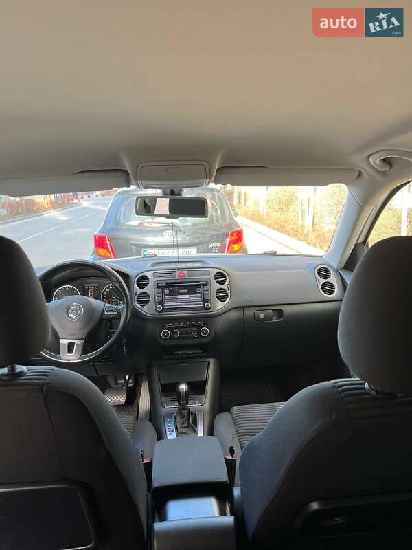 Внедорожник / Кроссовер Volkswagen Tiguan 2011 в Одессе