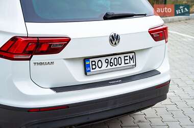 Внедорожник / Кроссовер Volkswagen Tiguan 2018 в Тернополе