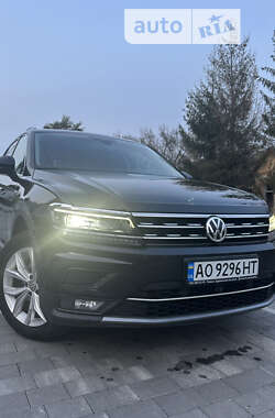 Внедорожник / Кроссовер Volkswagen Tiguan 2018 в Ужгороде