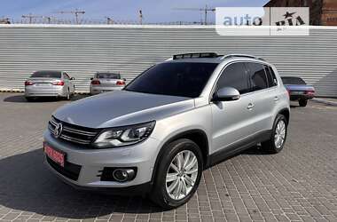 Внедорожник / Кроссовер Volkswagen Tiguan 2014 в Виннице