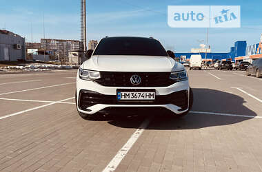 Внедорожник / Кроссовер Volkswagen Tiguan 2019 в Сумах