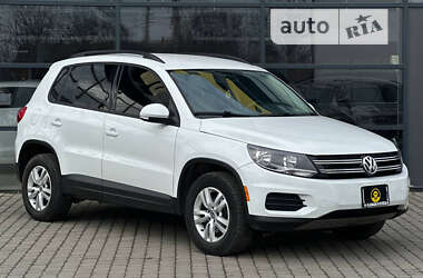 Volkswagen Tiguan 2015