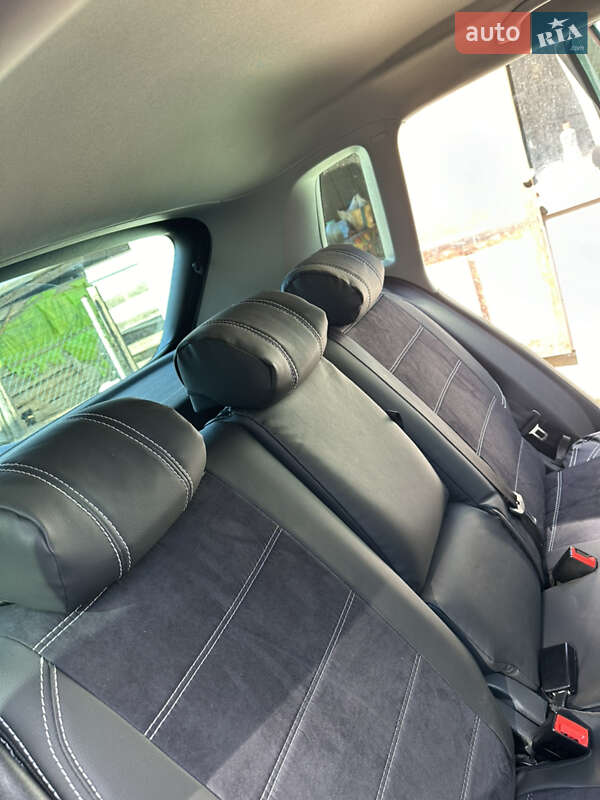 Внедорожник / Кроссовер Volkswagen Tiguan 2008 в Овруче