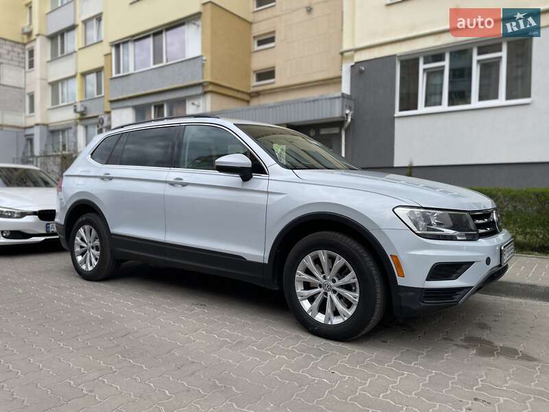 Внедорожник / Кроссовер Volkswagen Tiguan 2019 в Полтаве