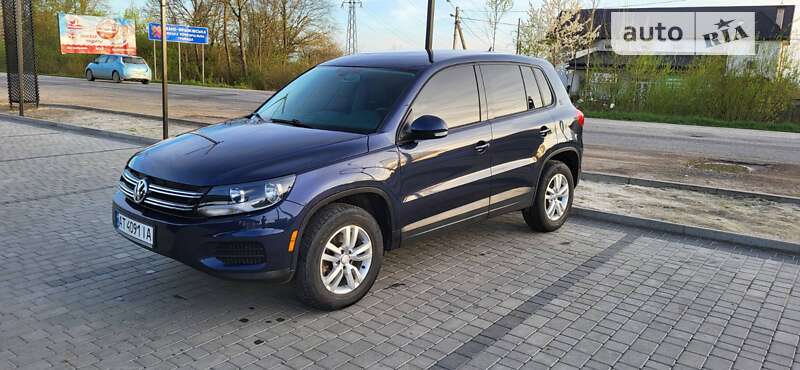 Внедорожник / Кроссовер Volkswagen Tiguan 2013 в Ивано-Франковске