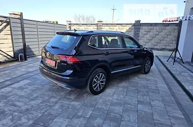 Внедорожник / Кроссовер Volkswagen Tiguan 2018 в Луцке