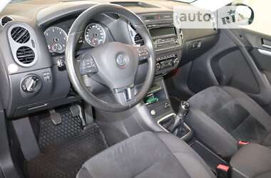 Внедорожник / Кроссовер Volkswagen Tiguan 2011 в Жашкове