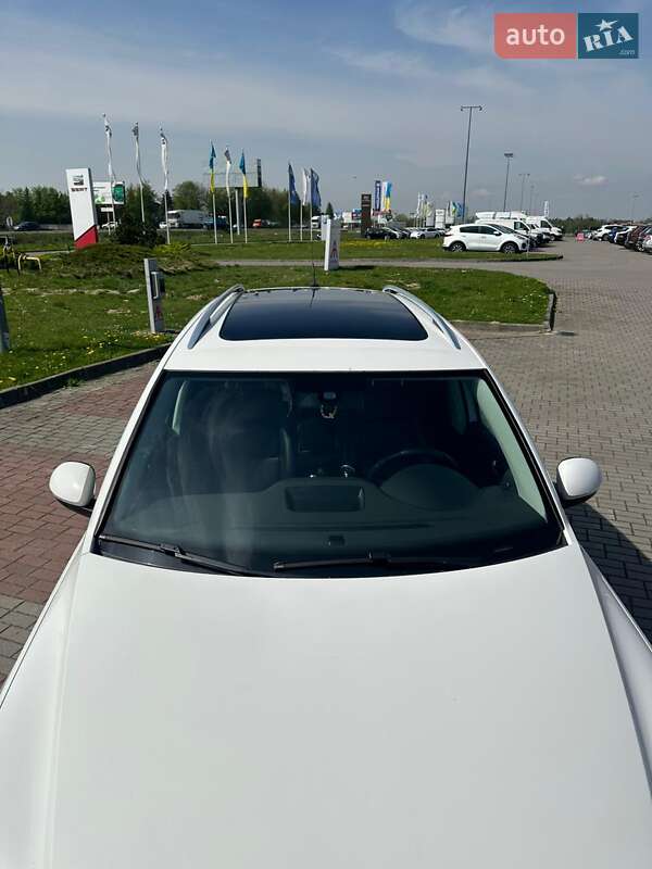 Внедорожник / Кроссовер Volkswagen Tiguan 2011 в Львове