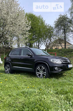 Внедорожник / Кроссовер Volkswagen Tiguan 2016 в Тернополе