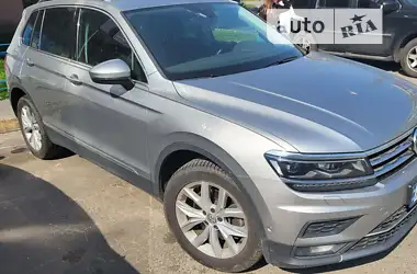 Volkswagen Tiguan 2019
