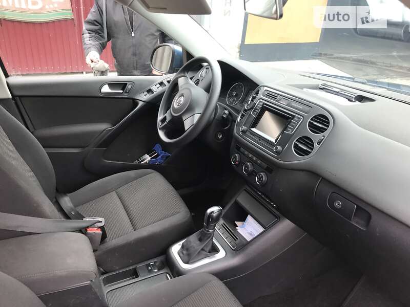 Внедорожник / Кроссовер Volkswagen Tiguan 2017 в Дрогобыче