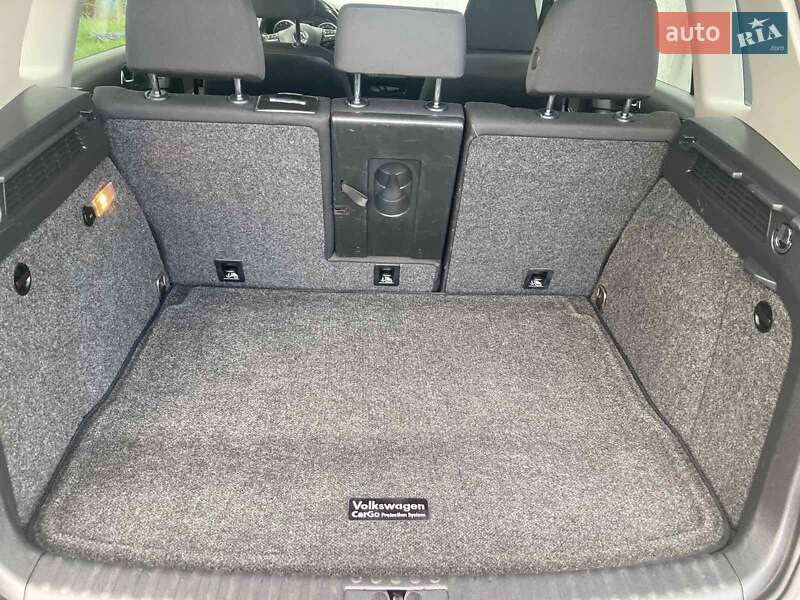 Внедорожник / Кроссовер Volkswagen Tiguan 2014 в Львове
