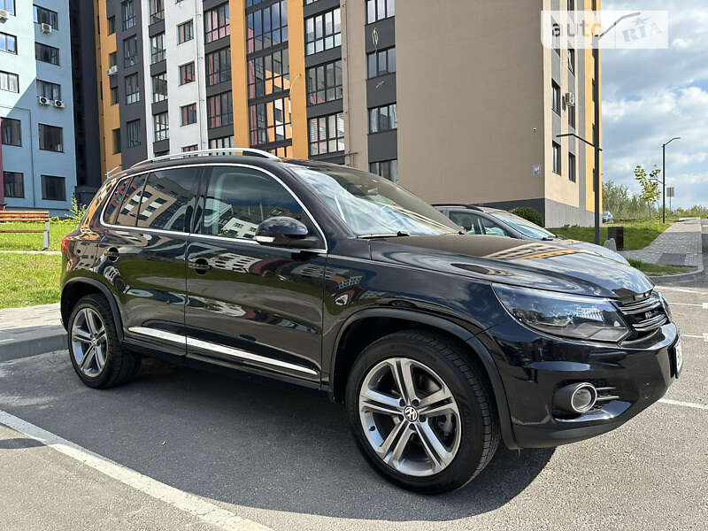 Позашляховик / Кросовер Volkswagen Tiguan 2016 в Рівному