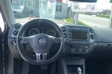 Внедорожник / Кроссовер Volkswagen Tiguan 2015 в Киеве