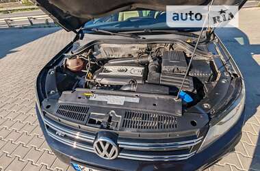 Внедорожник / Кроссовер Volkswagen Tiguan 2014 в Буче