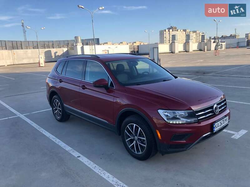 Внедорожник / Кроссовер Volkswagen Tiguan 2019 в Киеве