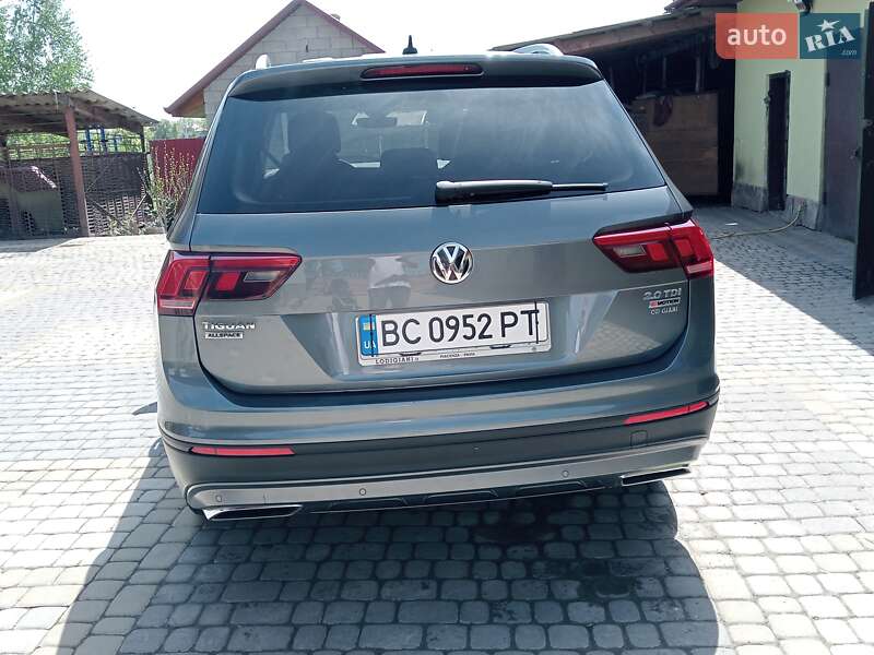 Внедорожник / Кроссовер Volkswagen Tiguan 2018 в Львове