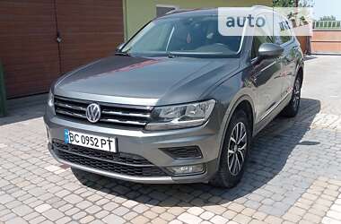 Позашляховик / Кросовер Volkswagen Tiguan 2018 в Львові