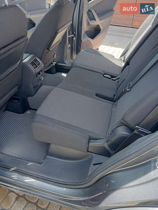 Внедорожник / Кроссовер Volkswagen Tiguan 2018 в Львове