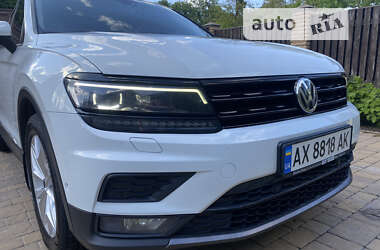 Позашляховик / Кросовер Volkswagen Tiguan 2018 в Харкові