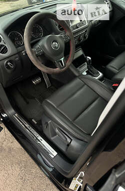 Позашляховик / Кросовер Volkswagen Tiguan 2012 в Кривому Розі