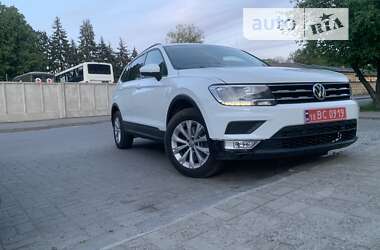 Внедорожник / Кроссовер Volkswagen Tiguan 2018 в Ровно