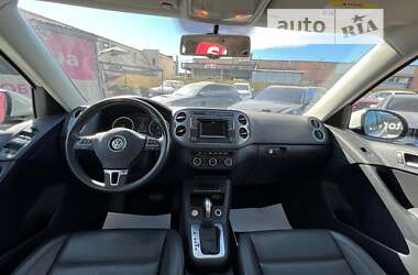 Внедорожник / Кроссовер Volkswagen Tiguan 2016 в Запорожье